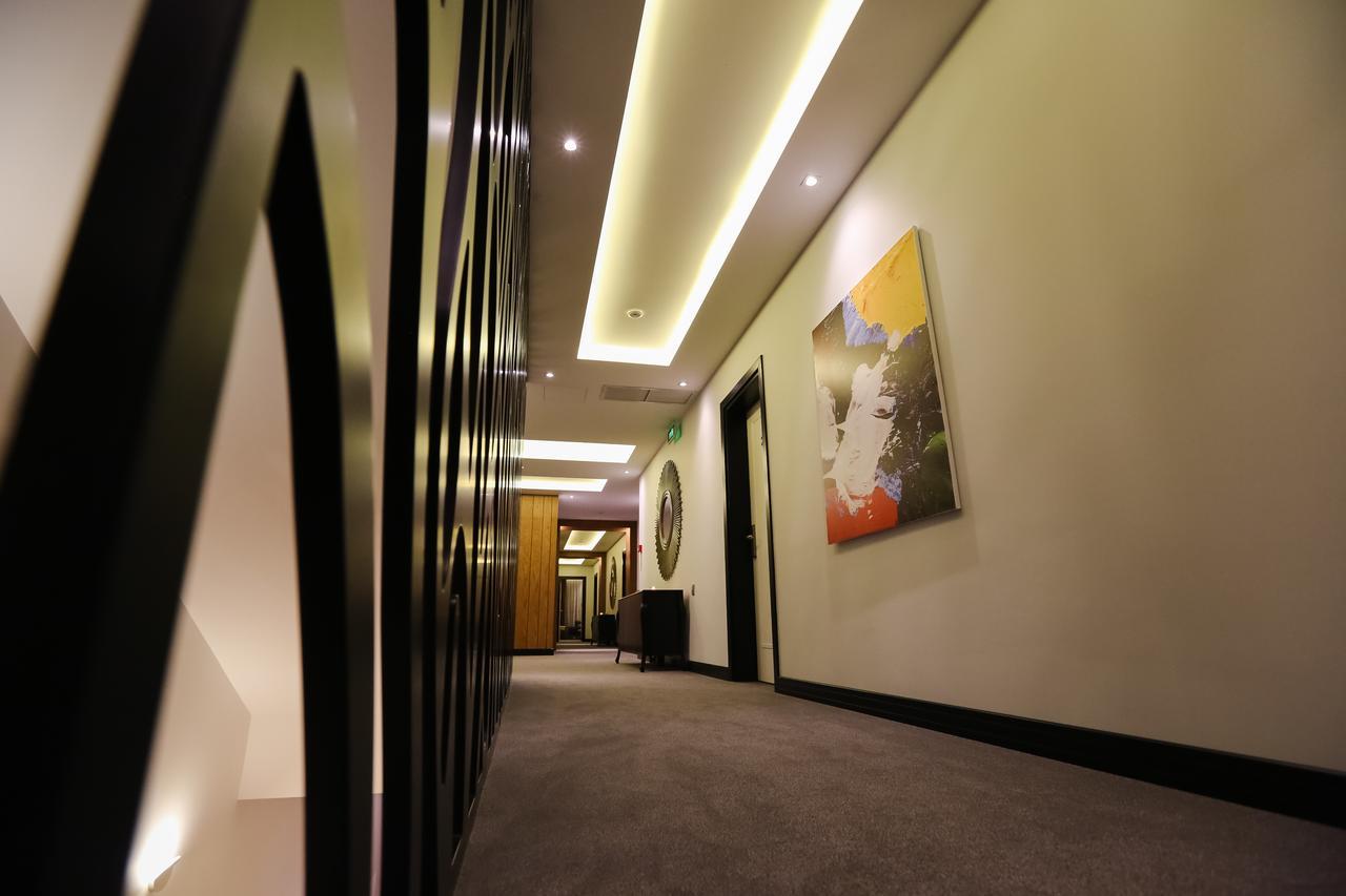Hotel Delta Premium Дуррес Экстерьер фото
