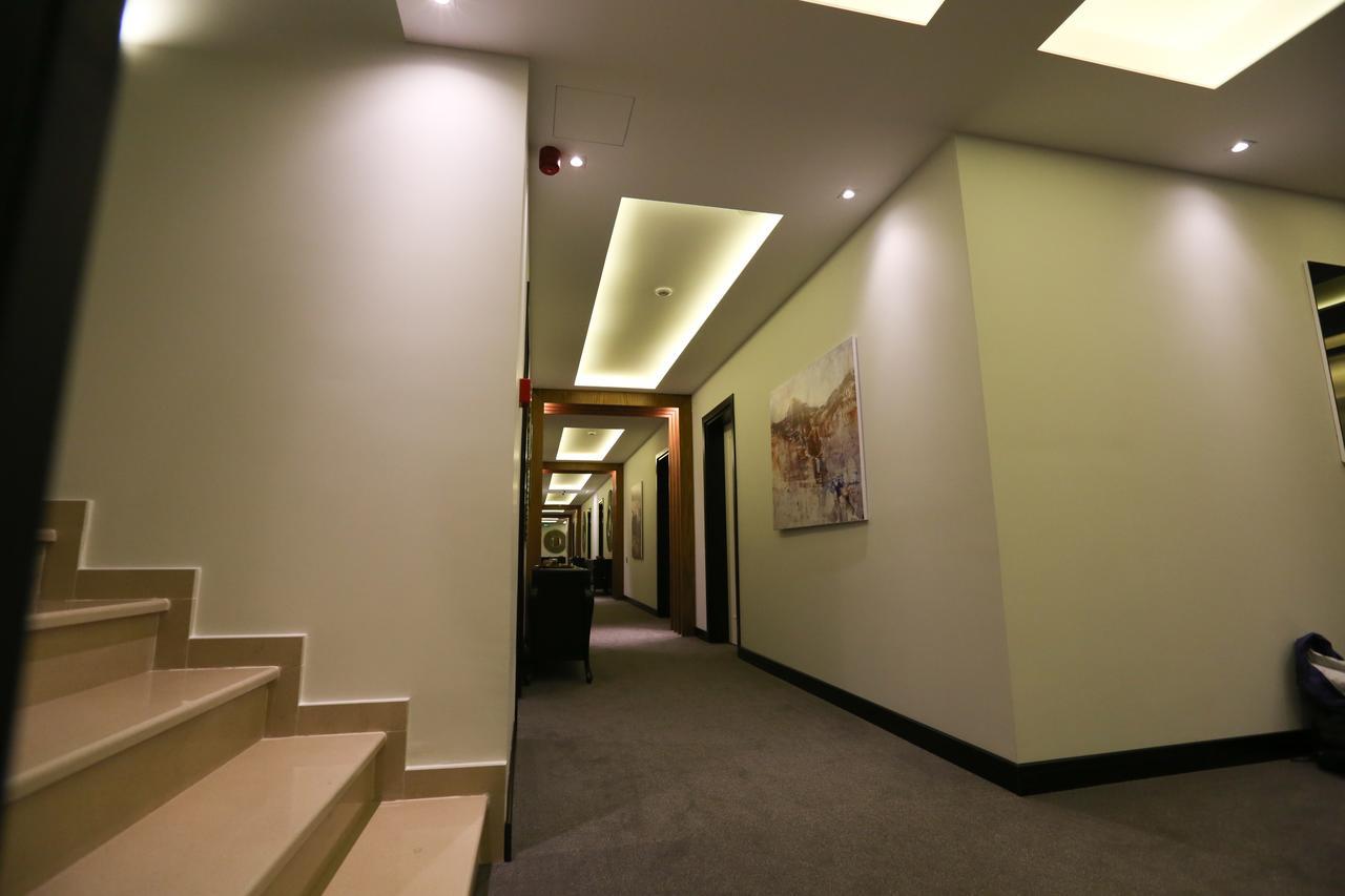 Hotel Delta Premium Дуррес Экстерьер фото